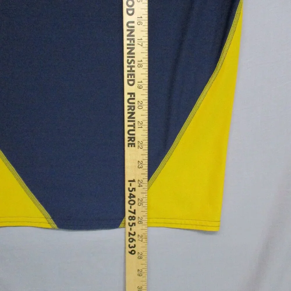 Under Armour Activewear‎ T-Shirt Blue & Yellow Youth Size | L